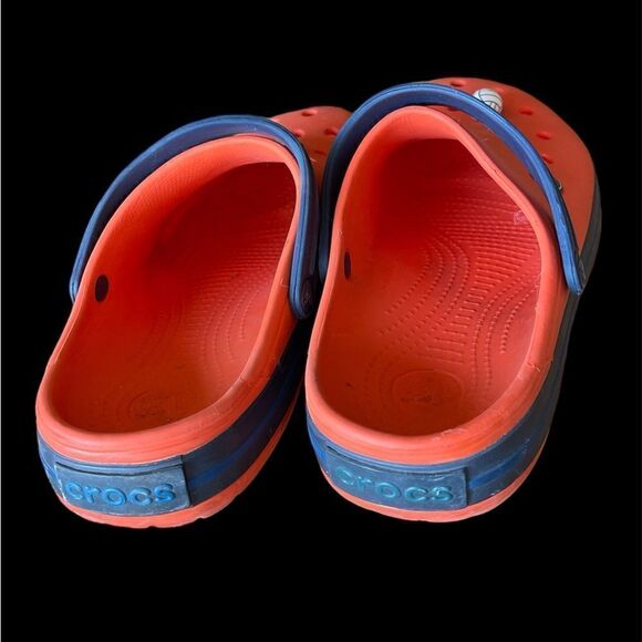Crocs size 9 orange - Picture 2 of 3